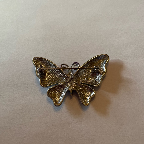 Colourful butterfly pin - Picture 3 of 5